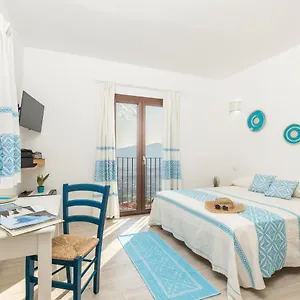 https://sa-domme-galleria.in-sardinia.net